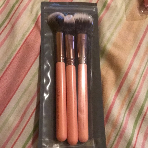 Sephora Other - Luxie brushes. Set of 3, brand new. Never used. Sephora Other - Luxie brushes. Set of 3, brand new. Never used.